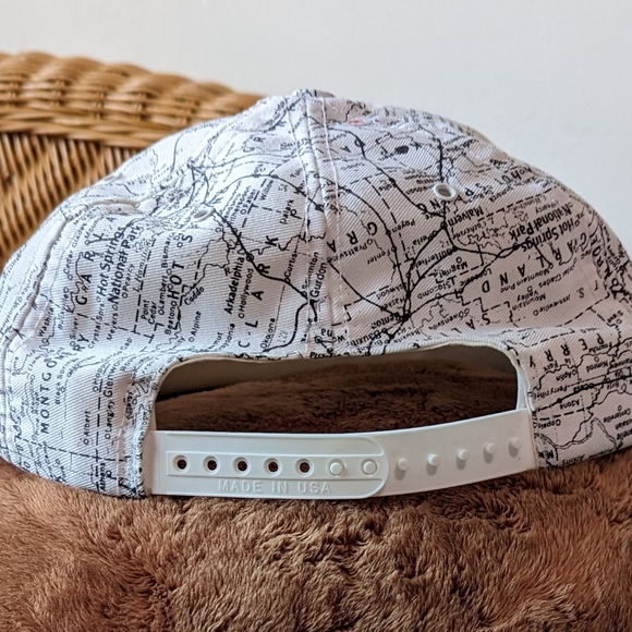 Vintage Map Hat - Picture 2 of 4